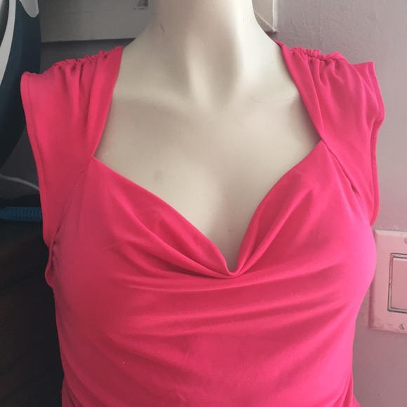 💕EXPRESS TOP💕 - Picture 2 of 4